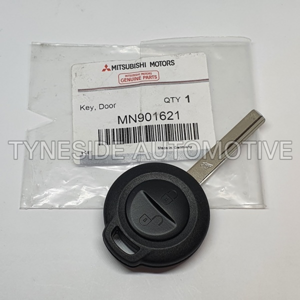 Genuine Mitsubishi Colt Remote Key - MN901621