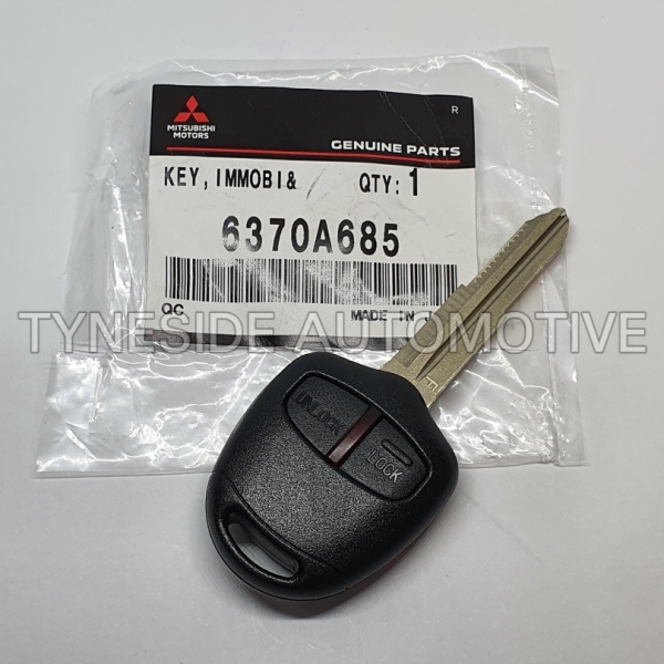 Genuine Mitsubishi Shogun Remote Key - 6370A685
